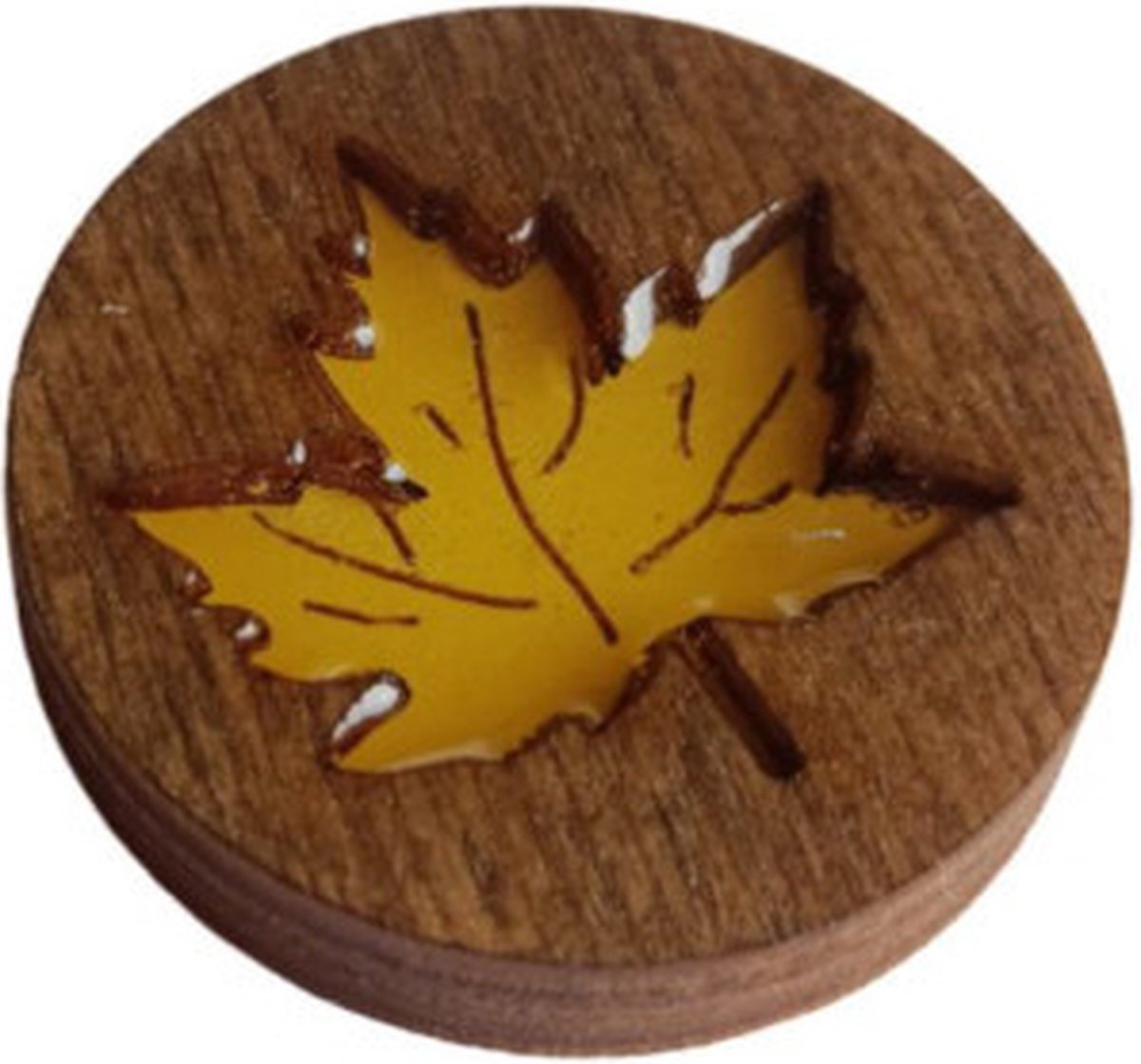 Houten Naaldenmagneet maple Leaf 30 mm