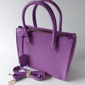 Sac à main ELEGANCE d'un beau violet, aspect très luxueux