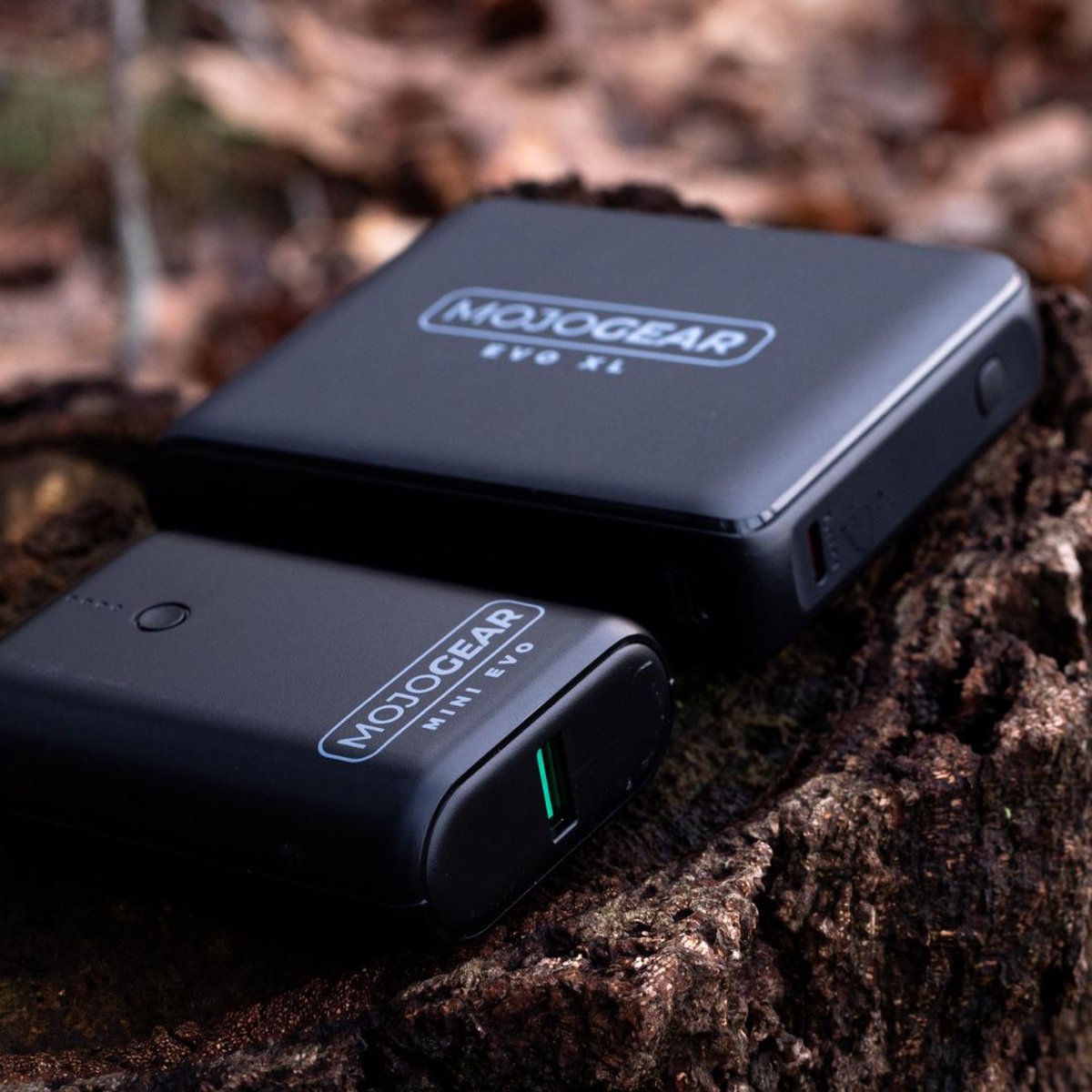 MOJOGEAR MINI GO 10.000 mAh - compacte powerbank met geïntegreerde MOJOGEAR MINI GO 10.000 mAh - compacte powerbank met geïntegreerde