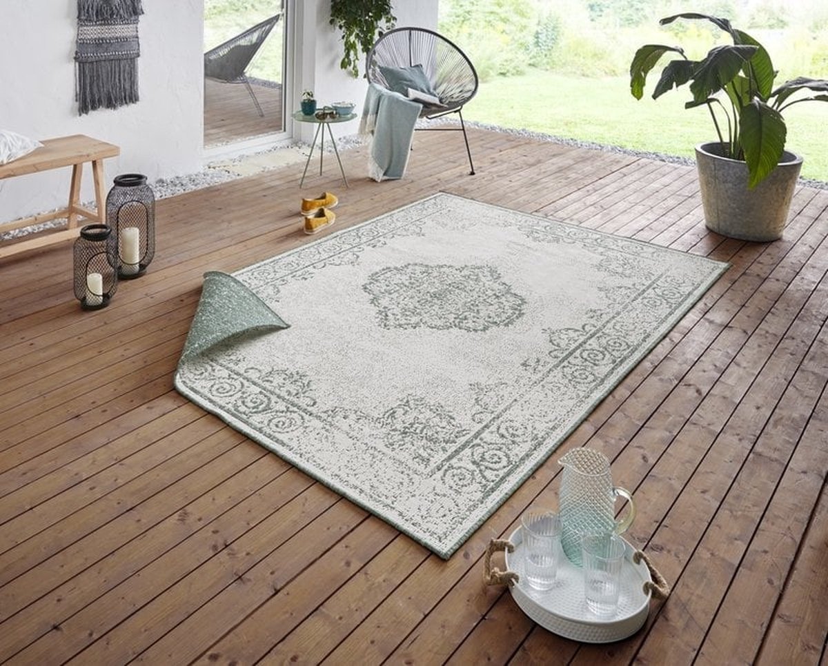 Flycarpets Omkeerbaar Buitenkleed / Vloerkleed - Cebu - Groen / Creme - Laagpolig Tuintapijt / Buitentapijt / Tuinkleed - 120x170 cm
