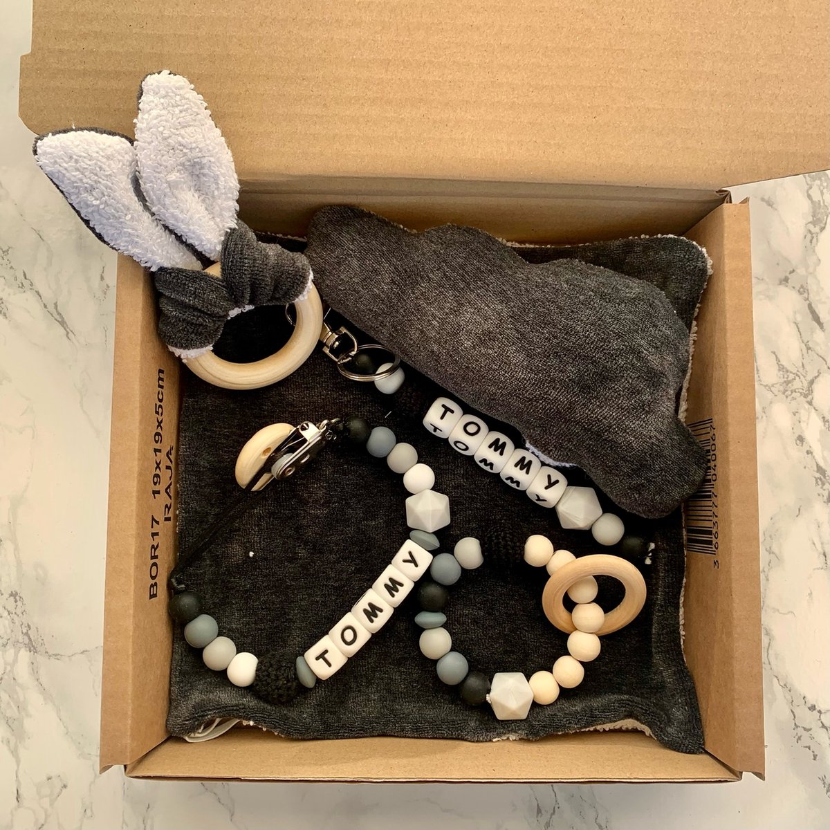 Goedkoopste Giftset babypakket - zwart - gepersonaliseerd - verschillende maten