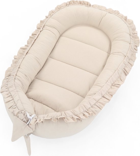 Babynestje - FRILL - Babynest SET met kussen - Beige
