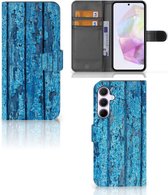 Magnet Case Geschikt voor Samsung Galaxy A35 Telefoonhoesje Wood Blue