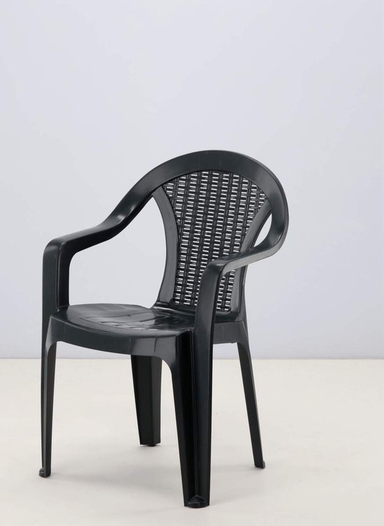 Terrasstoel met donkerblauwe aluminium armleuningen