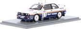 Het 1:43 Diecast-model van de BMW M3 #21 van de Tour de Corse Rally van 1989. De rijders waren P. Bernardini en J. Bernadini. De fabrikant van het schaalmodel is Spark.Dit model is alleen online beschikbaar