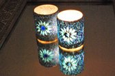 LM-Collection Cilinder mozaïek Waxinehouder set van 2 - Ø8x10cm - Blauw - Glas - kandelaars, kandelaar hout, kandelaar zwart, kaarshouder, kaars kandelaar, lantaarn windlicht, lantaarn voor buiten, lantaarn binnen,