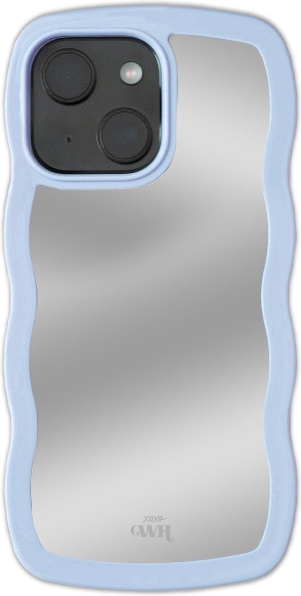 xoxo Wildhearts Wavy mirror case Blue telefoonhoesje - Geschikt voor iPhone 14 Plus - Golvend spiegelhoesje - Wolken hoesje - Schokbestendig - Cloud case - Silicone case met spiegel - Blauw
