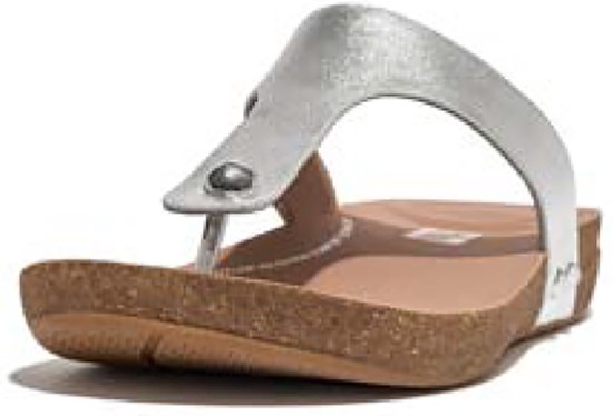 FitFlop Iqushion Metallic-Leather Toe-Post Sandals ZILVER - Maat 39