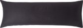 Homescapes zijslaper kussensloop zwart met satijnen strepen - 50 x 140 cm, draaddichtheid 330