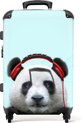 Panda met koptelefoon