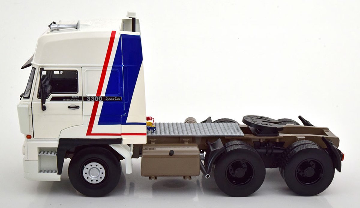 DAF 3300 ATI SPACE CAB 1982 Wit / Rouge / Blauw / - Road Kings DAF 3300 ATI SPACE CAB 1982 Wit / Rouge / Blauw / - Road Kings