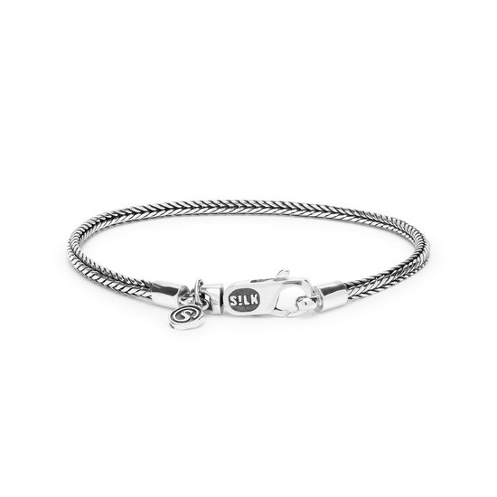 SILK Jewellery - Zilveren Armband - Zipp - 767.17 - Maat 17,0
