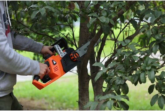 Yard Force LS C35W - Kettingzaag - 20v - 35cm - zonder accu en lader van Yard — afbeelding 3