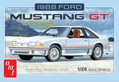 1:25 AMT 1216 Ford Mustang 1988 Car Plastic Modelbouwpakket