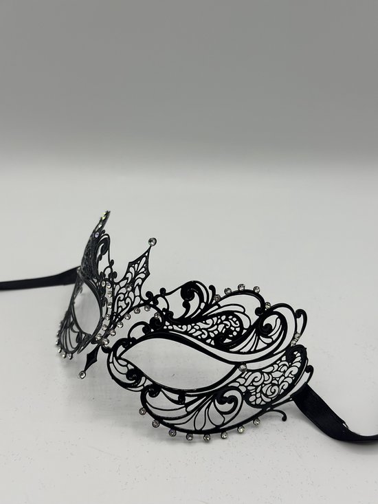 Masque vénitien pour femme - élégant masque en métal noir avec strass scintillants - Masque de bal masqué laseré à la main
