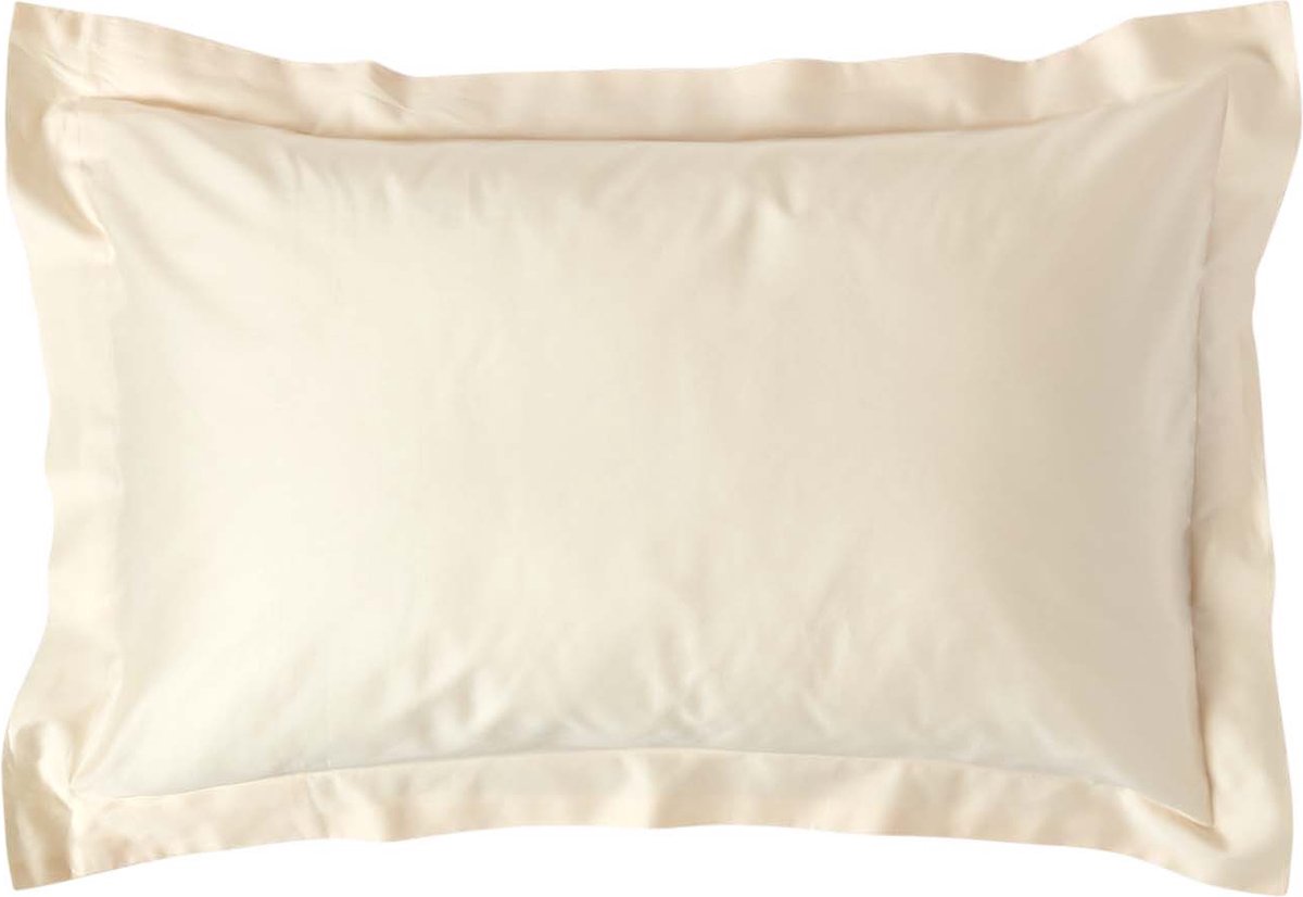Homescapes Biologisch Kussensloop 50x75 cm met Sierrand – Crème – 100% Egyptisch Katoen Satijn – Draaddichtheid 400