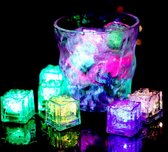 IJsblokvormige led verlichting voor in drankjes, party cubes, 6 stuks
