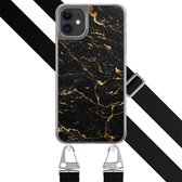 Hoesje met zwart koord - Geschikt voor iPhone 11 - Marmer zwart goud - Verstelbaar & verwisselbaar koord - TPU backcover - Zwart, Goud - Leuke Telefoonhoesjes