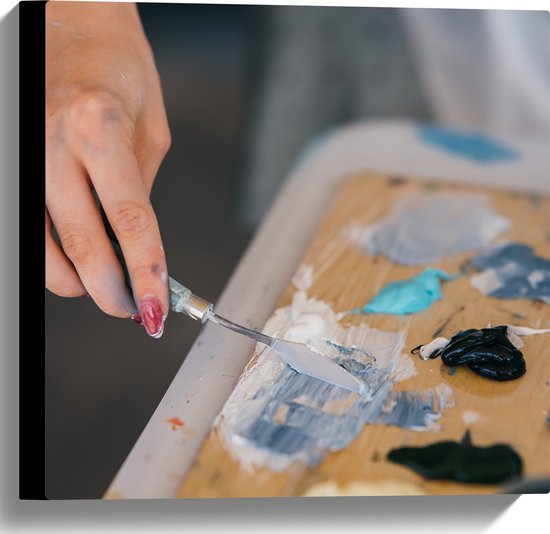 Canvas - Hand - Nagellak - Verf - Palet - Hout - 40x40 cm Foto op Canvas Schilderij (Wanddecoratie op Canvas)