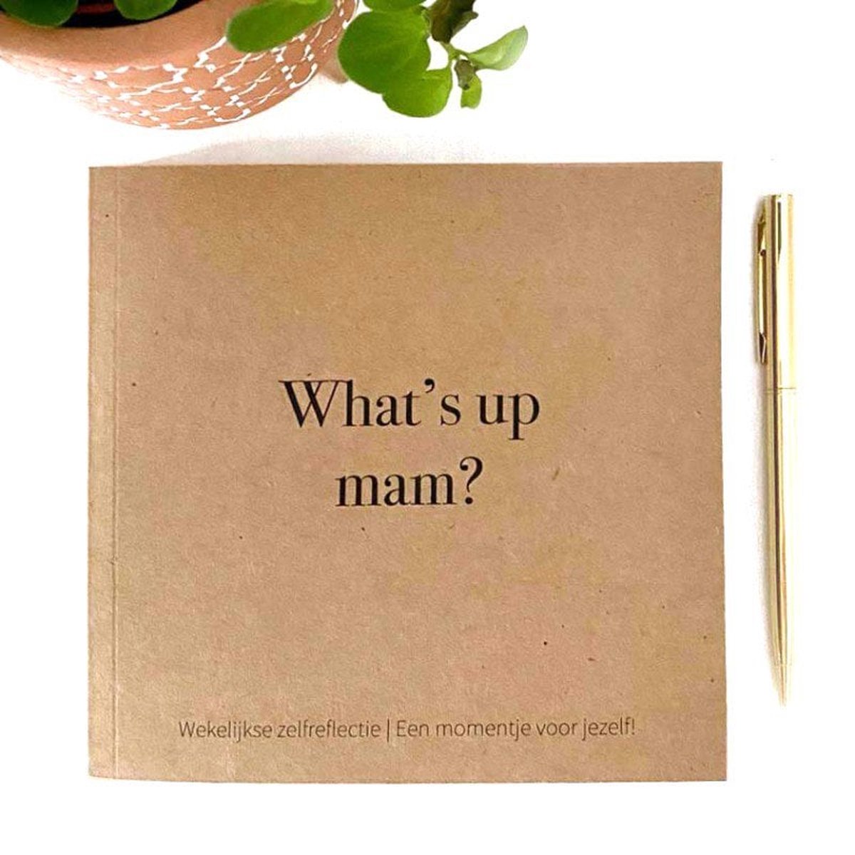 Writemoments - What's up mam? - Dagboek voor moeders - mama boek - dagboek - zelfreflectie boek - cadeau mama