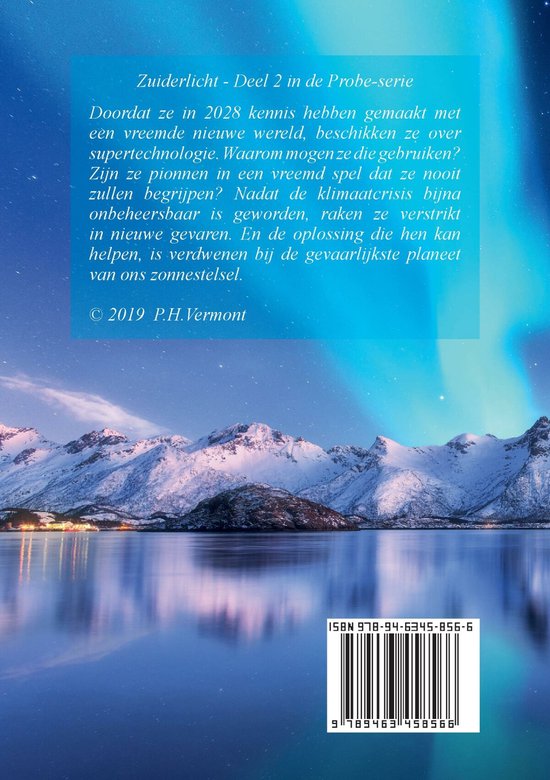 Achterkant boek 'Zuiderlicht - Deel 2 in de Probe-serie' met een afbeelding van het noorderlicht boven besneeuwde bergen en een reflectie in het water. ISBN-barcode onderaan.