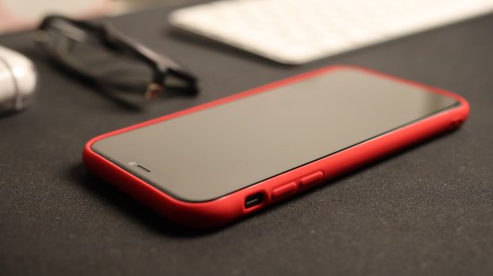 Mobigear Basics - Coque Apple iPhone 13 Pro Max Coque arrière en