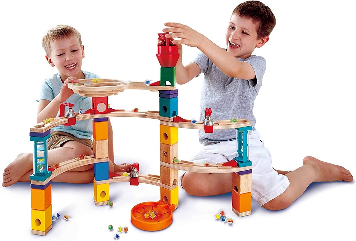 Hape Castle Escape Quadrilla Knikkerbaan – 102-delig bouwset met klokkjes en transparante trappen, vanaf 4 jaar — afbeelding 11