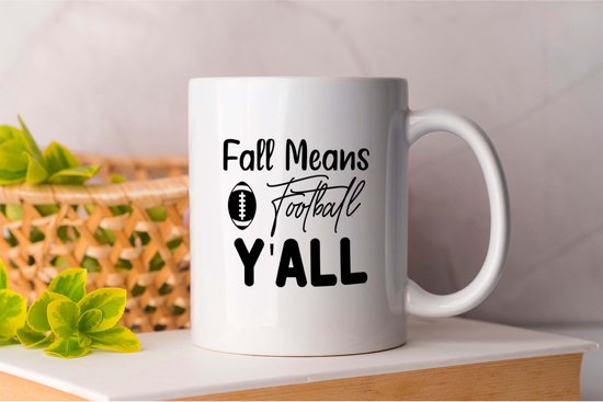 Foto: Mok fall means football yall football gift cadeau futbol footballmatch soccer footballlove voetbal voetbalwedstrijd voetbaltraining voetbalpassie