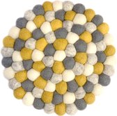 Vilten bolletjes onderzetter 22cm - Multicolor - wit, grijs, lichtgrijs, mosterd - 22cm