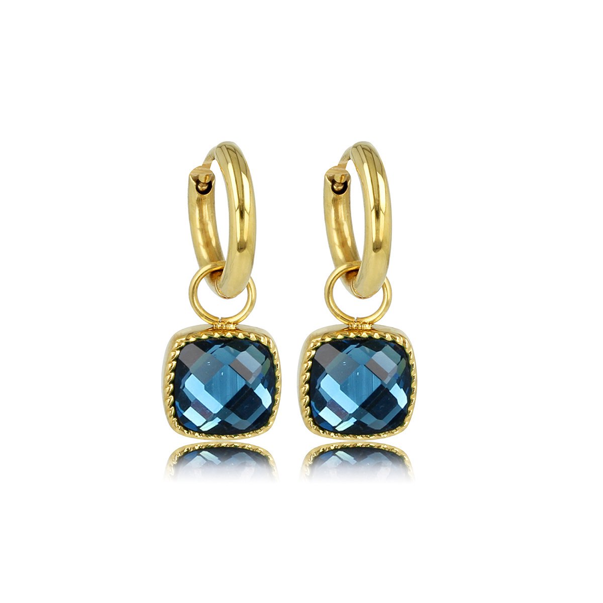 My Bendel - Stijlvolle Goudkleurige Oorring met Blauwe Glassteen 30 Mm - Elegante Goudkleurige Oorringen met Blauwe Vierkante Steen - met Luxe Cadeauverpakking | Sieraden Voor Dames
