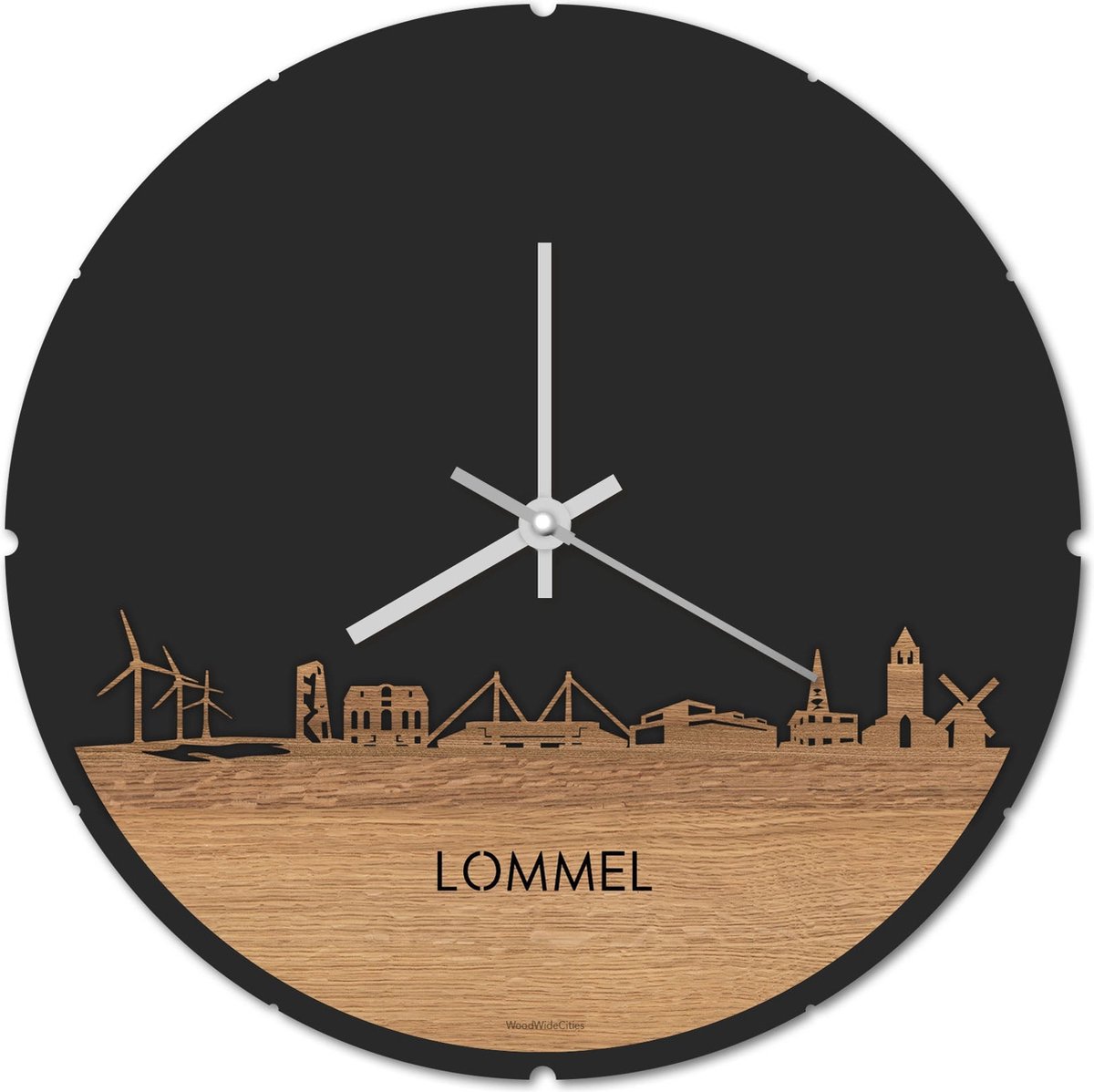Skyline Klok Rond Lommel Eikenhout - Ø 44 cm - Stil uurwerk - Wanddecoratie - Meer steden beschikbaar - Woonkamer idee - Woondecoratie - City Art - Steden kunst - Cadeau voor hem - Cadeau voor haar - Jubileum - Trouwerij - Housewarming -