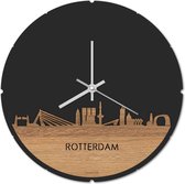 Skyline Klok Rond Rotterdam Eikenhout - Ø 44 cm - Stil uurwerk - Wanddecoratie - Meer steden beschikbaar - Woonkamer idee - Woondecoratie - City Art - Steden kunst - Cadeau voor hem - Cadeau voor haar - Jubileum - Trouwerij - Housewarming -
