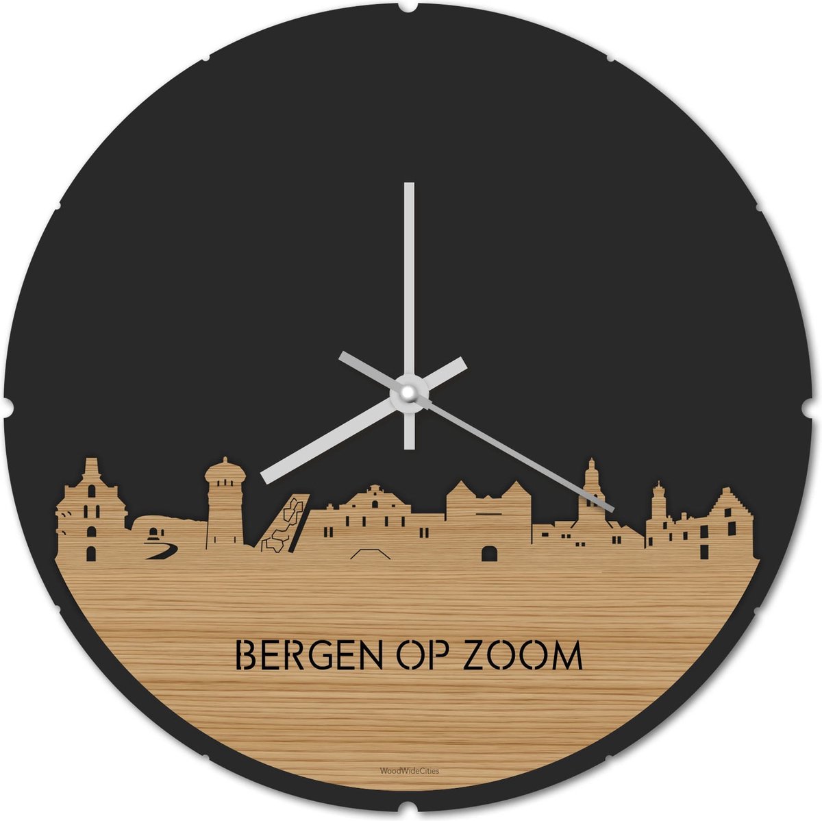 Skyline Klok Rond Bergen op Zoom Bamboe hout - Ø 44 cm - Stil uurwerk - Wanddecoratie - Meer steden beschikbaar - Woonkamer idee - Woondecoratie - City Art - Steden kunst - Cadeau voor hem - Cadeau voor haar - Jubileum - Trouwerij - Housewarming -