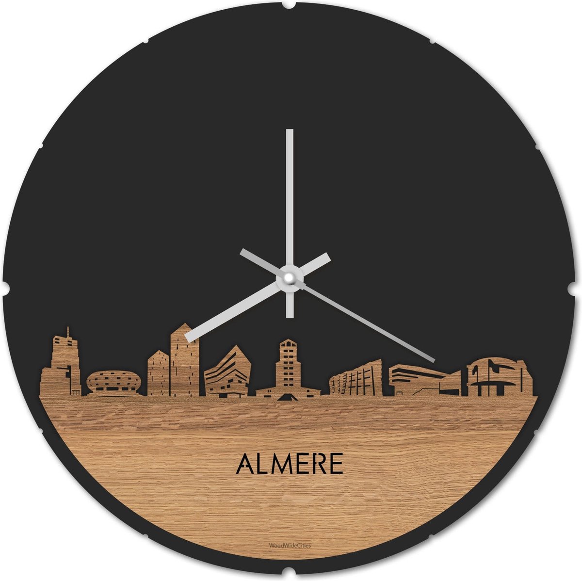 Skyline Klok Rond Almere Eikenhout - Ø 44 cm - Stil uurwerk - Wanddecoratie - Meer steden beschikbaar - Woonkamer idee - Woondecoratie - City Art - Steden kunst - Cadeau voor hem - Cadeau voor haar - Jubileum - Trouwerij - Housewarming -