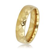 My Bendel - Facet Geslepen Ring Goudkleurig 5mm - Facetgeslepen Goudkleurige Ring - 5 Mm Breed - Elegante Glans - met Luxe Cadeauverpakking | Sieraden Voor Dames | Maat 20.00 Mm / Maat 63