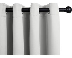 LIFA LIVING Gordijn - Lichtgrijs - Verduisterend & Geluidswerend - Verduisteringsgordijnen met Ringen - 100% Polyester - 150 x 250 cm - 1 Stuk