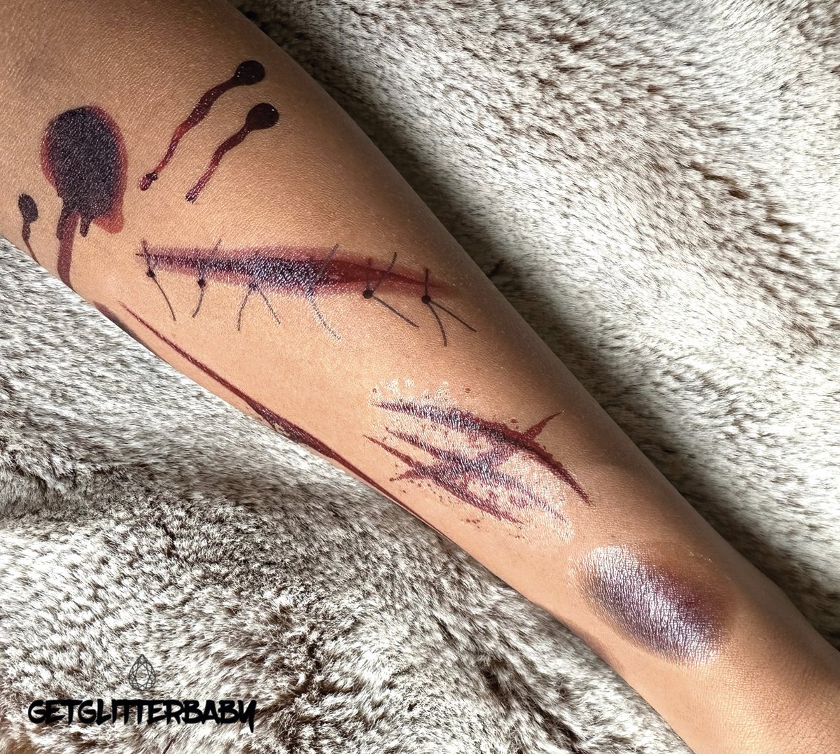 GetGlitterBaby® - Wonden Tattoo Halloween Decoratie Versiering / Carnaval Schmink Make Up Plak Tattoos Bloed / Tijdelijke Tattoo / Nep Tatoeage - Wond / Wonden / Bloed — afbeelding 4
