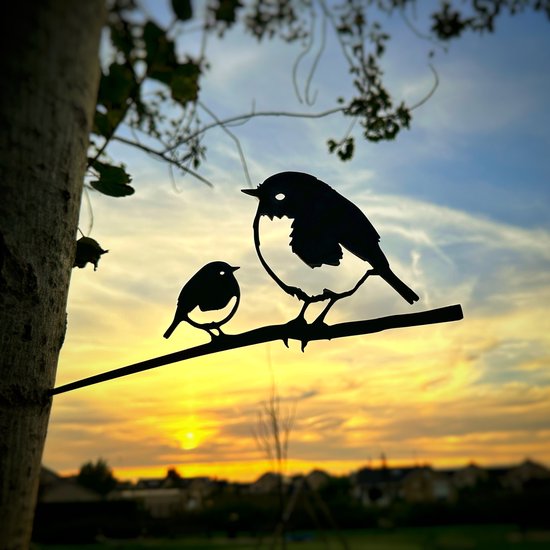 Metalbird - Acier Corten - Décoration de jardin - Décoration d'arbre - Rouge-gorge avec ses petits - 29x18cm