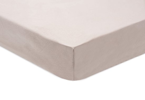 Hoeslaken in de kleur wild rose, gemaakt van zachte jersey stof.
