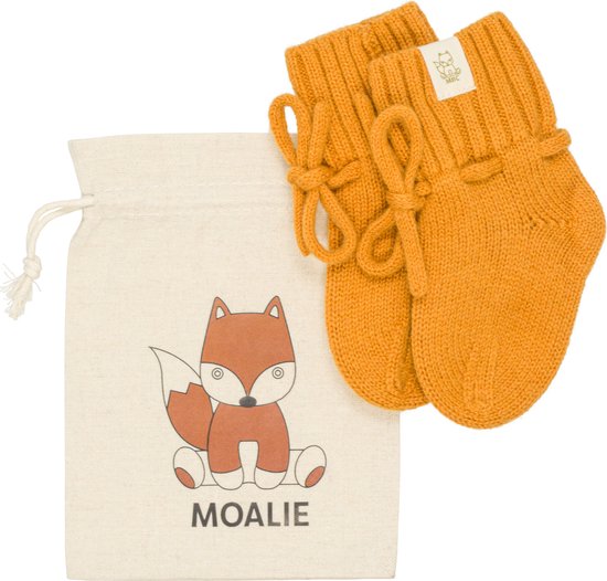 Moalie ®- Baby - Pasgeboren - jongen - meisje - Babyslofjes - babysokken - Merino wol - Oker-Geel - wollen sokken - linnen opbergzakje -kraamcadeau