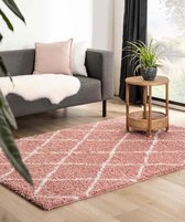 Tapis à poils longs carreaux Habitat - rose/blanc 160x230 cm