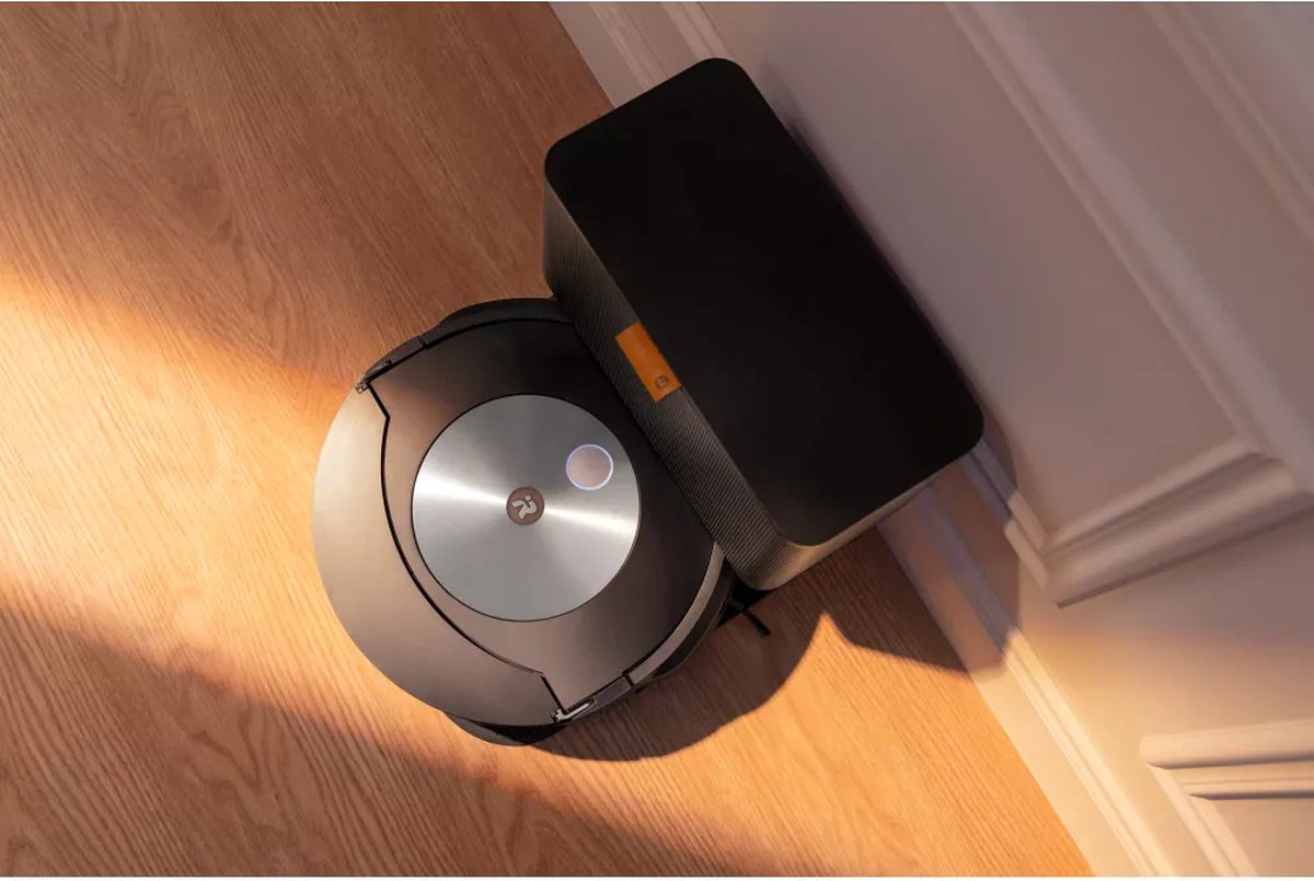 Robot hút bụi lau nhà iRobot Roomba J7 Plus Combo 2 trong 1
