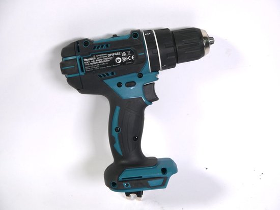 Makita DHP482 UK 18V klopboormachine in zwart en turquoise, met het Makita logo en de specificaties op de behuizing.