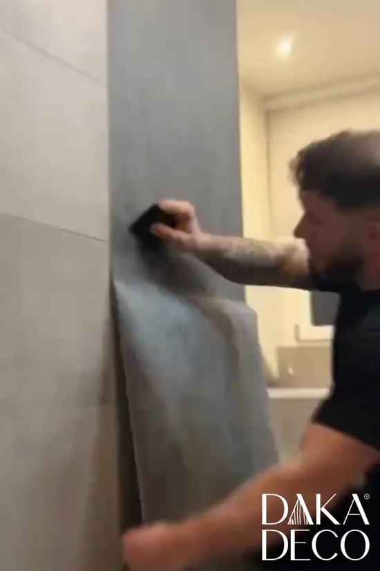 De prachtige betonlook terrastegels van de serie Fusion OUTFIT2.0 van