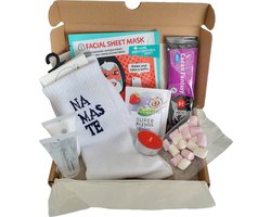 Cadeau box – Namaste - Relax - Ontspanning - Zenn - Verrassings Pakket - Gift box - Grappig - Cadeau voor vrouw man – Kado – Sokken - Geschenkdoos –LuckyDay Socks - Maat 37-44