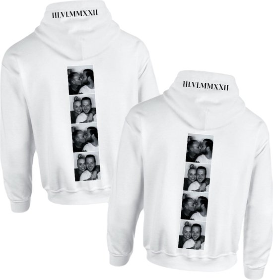 Valentijns hoodies voor hem en haar - Persoonlijk met eigen foto's en datum in romeinse cijfers - Maat M