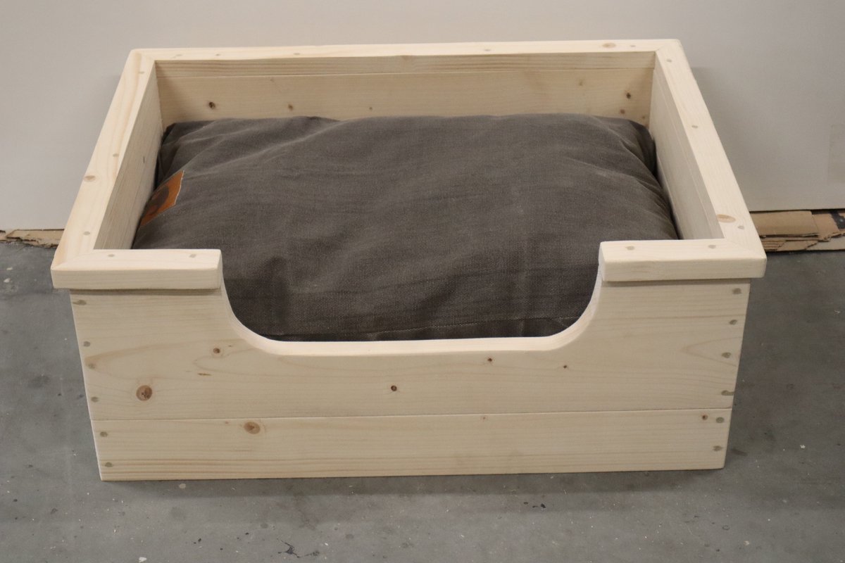 Houten hondenmand Jip van Nieuw steigerhout inclusief antraciet kussen 80x60x30 cm