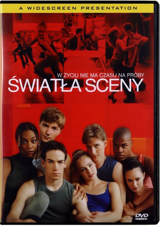 De DVD-hoes van 'Światła Sceny' toont de gezichten van zeven jonge dansers op een rode achtergrond met dansers in silhouet erboven.