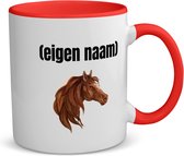Akyol - paardenkop met eigen naam koffiemok - theemok - rood - Paarden - paarden liefhebbers - mok met eigen naam - iemand die houdt van paarden - verjaardag - cadeau - kado - 350 ML inhoud