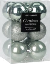 Christmas Decoration kerstballen 12x - 6 cm - kunststof - mint groen